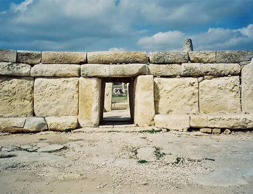 Ħaġar Qim – Zapomniana Kapłanka i Świątynia Księżyca